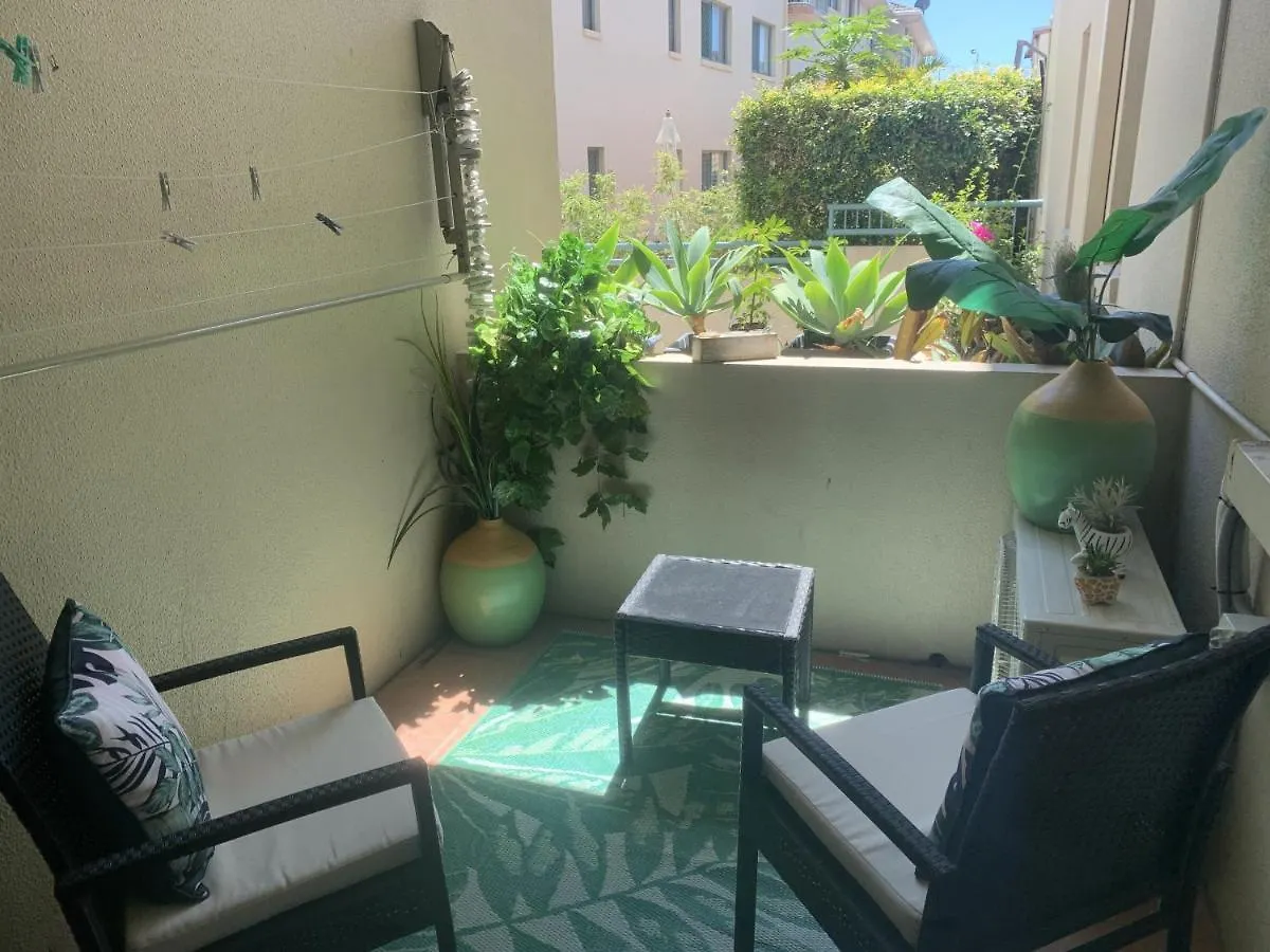 Aparthotel Pacific Place Apartments Gold Coast