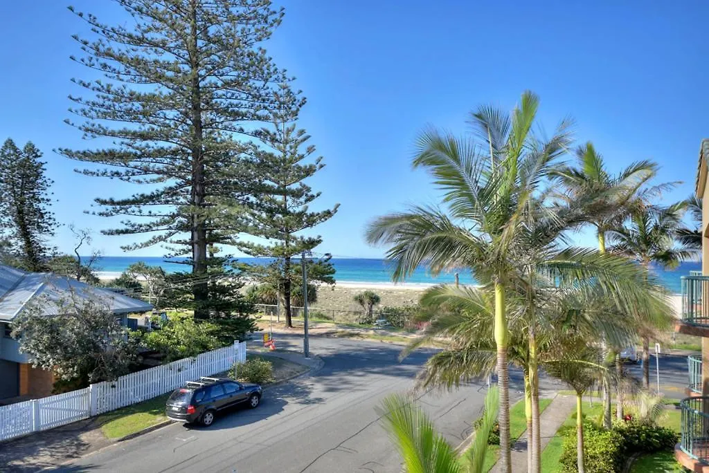 Pacific Place Apartments Gold Coast 4*,
