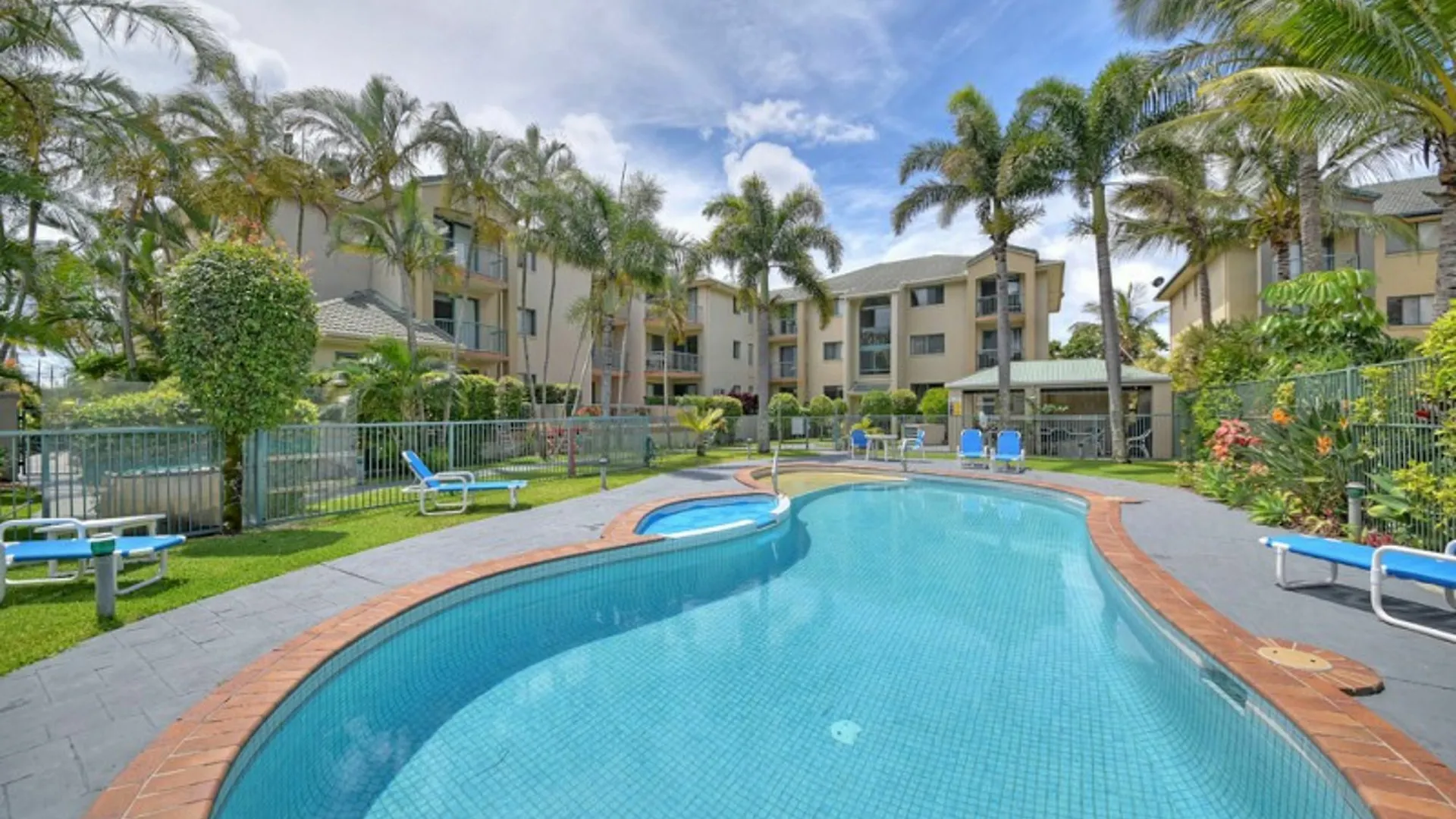Pacific Place Apartments Gold Coast Aparthotel