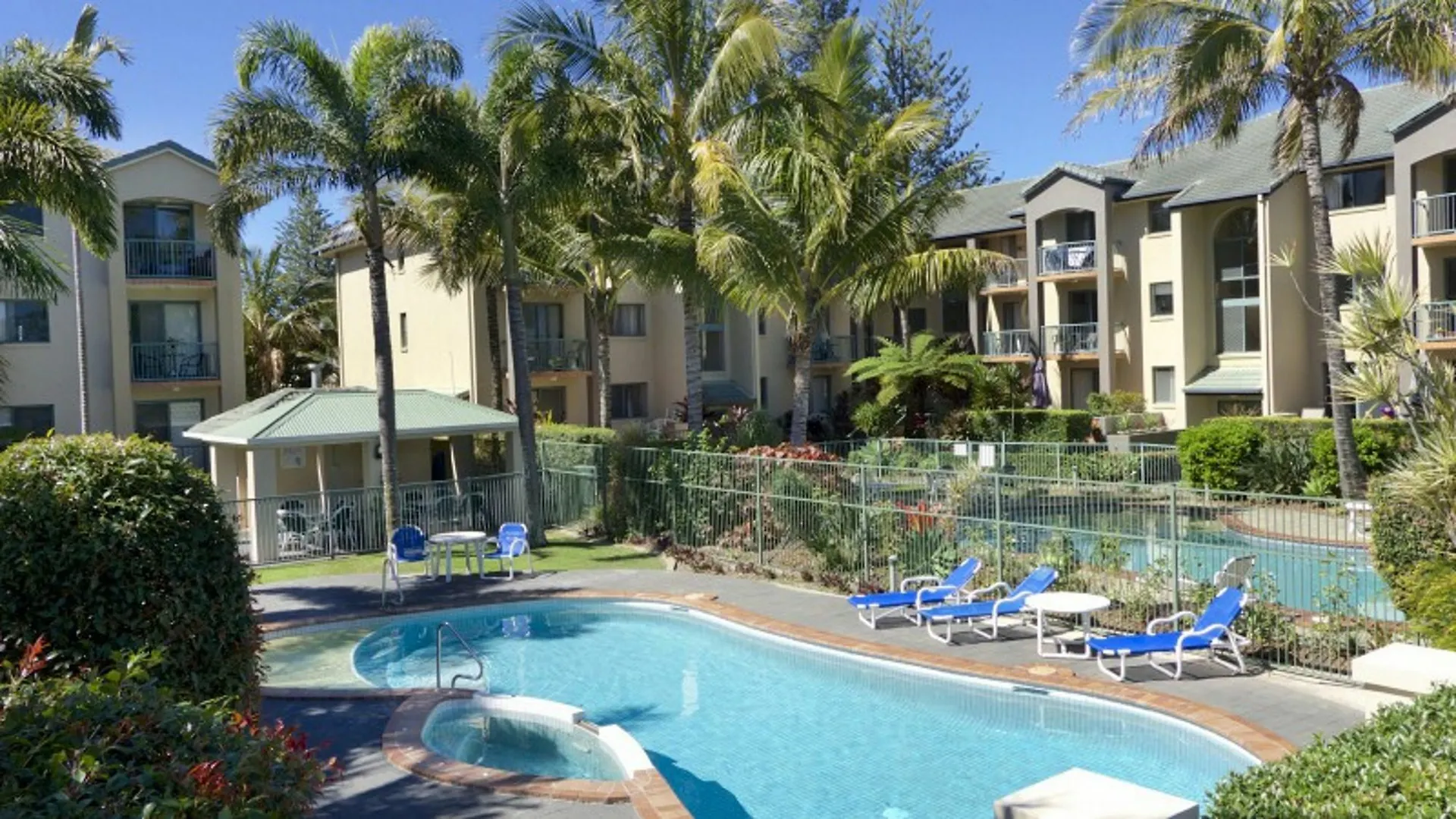 Pacific Place Apartments Gold Coast 4*,  Australia