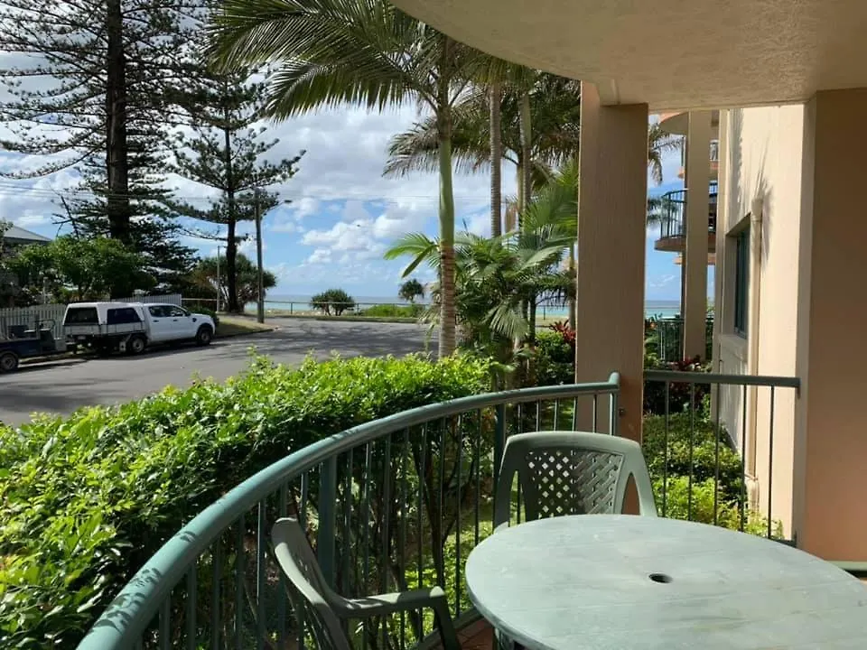 Pacific Place Apartments Gold Coast 4*,  Australia
