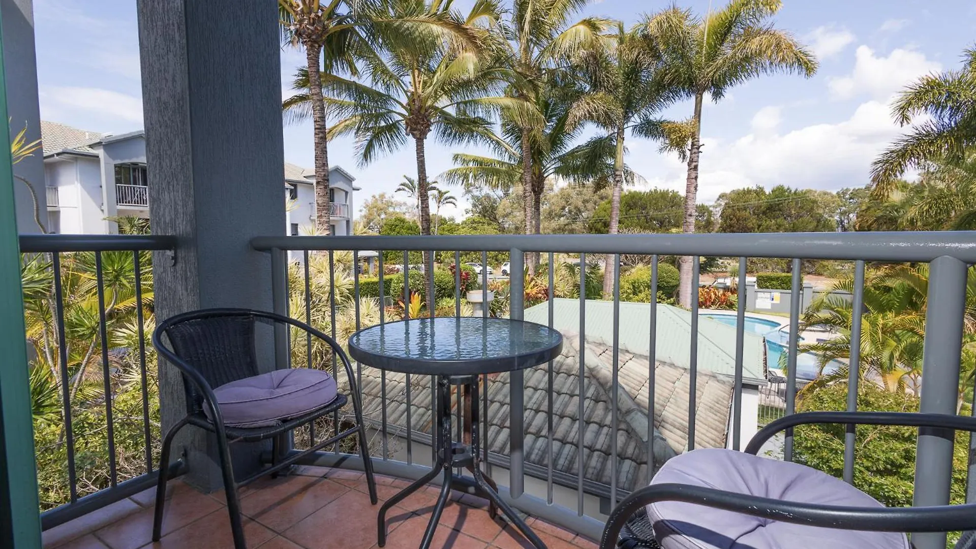 **** Aparthotel Pacific Place Apartments Gold Coast Australia